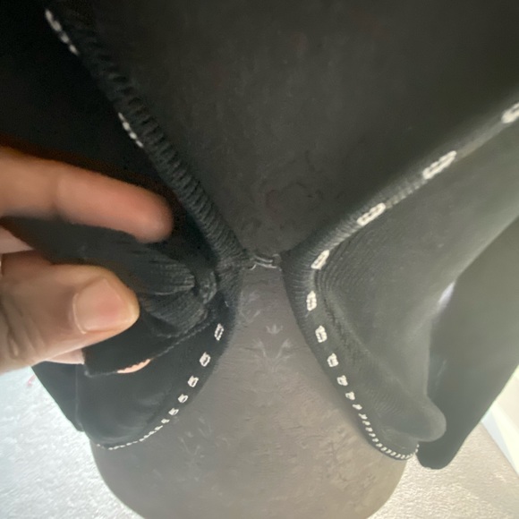 Classic Vertigo Paris Cardigan - Picture 2 of 7